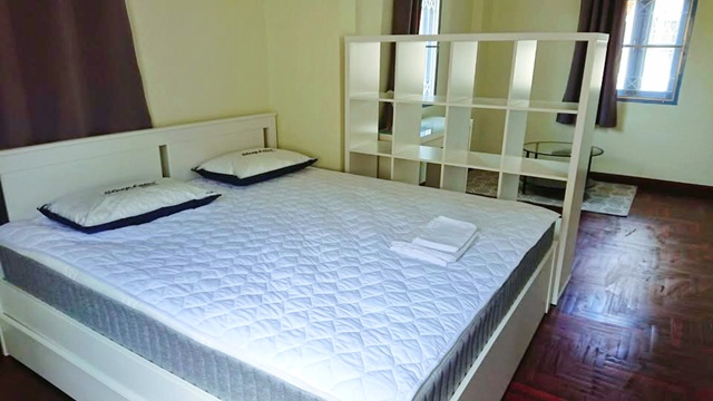 MRT มัยลาภ 2.7 กม.Waterside Karaoke ให้เช่าบ้าน 2 ชั้น 150 ตร.ม. 37 ตร.วา. ย่านเกษตร-นวมินทร์ พร้อมเฟอร์ฯ รร.สตรีวิทยา 2 1.1 กม. 3 นอน 2 น้ำ