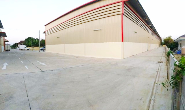 พระพุทธชินราช 3 กม.  ม.นเรศวร โกดัง เทเลอร์หางพ่วงเข้าได้ ตำบลบึงพระ เมืองพิษณุโลก เพียง 8 กม. 400 ตร.ม. 440 ตร.ม. 1,300 ตร.ม ถนนกว้าง 14 ม.