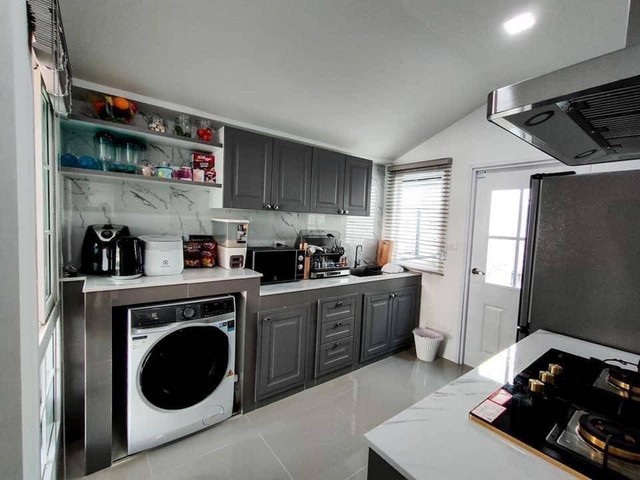 ให้เช่าบ้านเดี่ยว 2ชั้น 4ห้องนอน 3ห้องน้ำ  เขตประเวศ ถนนวงแหวนรอบนอก    โกลเด้น นีโอ บางนา-สวนหลวง