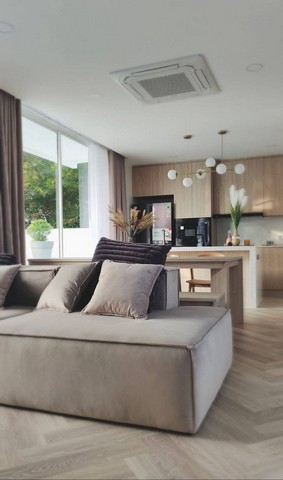 พูลวิลล่า วิวทะเลสาบ มีเพียงหลังเดียว พร้อมผู้เช่า ดอยสะเก็ด