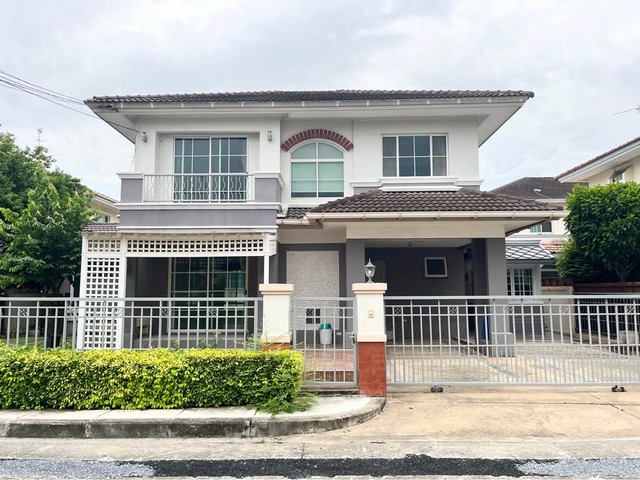 ให้เช่าบ้านเดี่ยว โครงการ มัณฑนา ราชพฤกษ์2ชั้น3ห้องนอน มีห้องแม่บ้าน ใกล้ เซ็นทรัลเวสต์เกต, เดอะคริสตัล ราชพฤกษ์