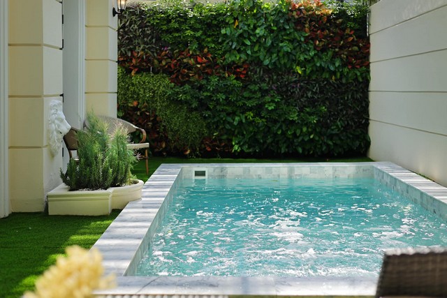 ขาย Pool Villa หรู 3 ชั้น The Boulevard Ekamai 22 สุขุมวิท 63 ขนาด 500 ตรม. 4 ห้องนอน แต่งหรู พร้อมลิฟท์ และสระว่ายน้ำส่วนตัว