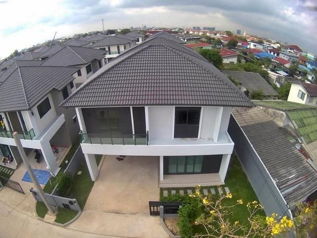 ให้เช่าบ้านเดี่ยว 2 ชั้น 51 ตร.ว. เซนโทร วิภาวดี ถนนช่างอากาศอุทิศ ดอนเมือง