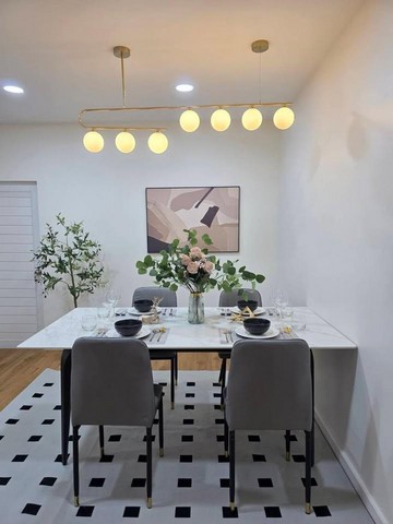 ให้เช่าบ้านเดี่ยว 1 ชั้น 60 ตร.ว. ย่านรัชดา-ห้วยขวาง ใกล้ Central พระราม 9