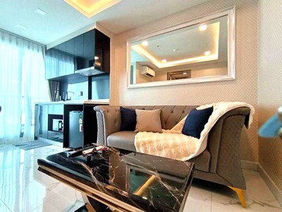 วิวทะเล!! ชั้น 29  !!ใกล้ว๊อคกิ้งสตรีท (ขายพร้อมผู้เช่า)อาคาเดียมิลเลเนียม ถนนพัทยาสายสาม ตำบลหนองปรือ อำเภอบางละมุง จังหวัดชลบุรี