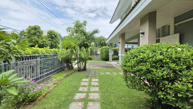 ขายด่วน บ้านเดี่ยว มิลตัน เรสซิเดนซ์ รามอินทรา ใกล้ แฟชั่นไอส์แลนด์