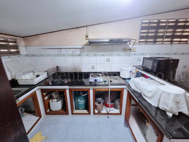 ลดราคา ทาวน์เฮ้าส์ นันทนาการ์เด้น 2 ท่าอิฐ - รัตนาธิเบศร์ หลังมุม