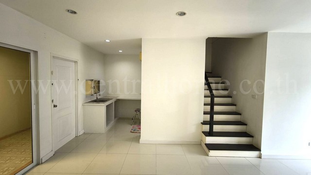 จองด่วน ทาวน์โฮม 2 ชั้น พฤกษาทาวน์ พรีเว่ รามอินทรา 117 ราคาถูก