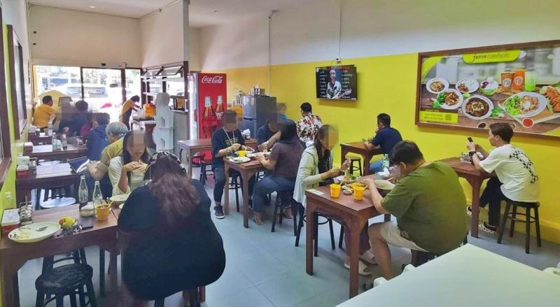 เซ้งร้านอาหาร-ก๋วยเตี๋ยวไก่ สาขาอ่อนนุช ติดถนนใหญ่ มีครัวผัด และ ครัวก๋วยเตี๋ยวแยก