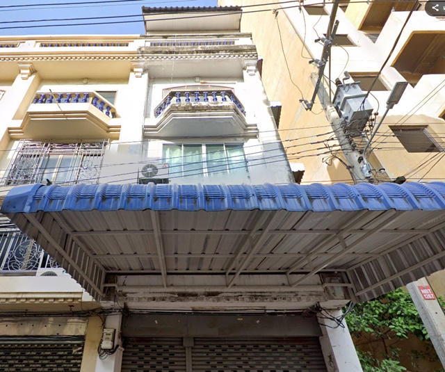 บิ๊กซี ติวานนท์ 900 ม. ซ.ประชาราษฎร์ 8-14 MRT แยกติวานนท์ 1.1 กม เช่าตึกแถว 4 ชั้นหลังมุม คริสเตียนนนทบุรี 450 ม. 4 นอน แยกพระราม 5 ติวานนท์