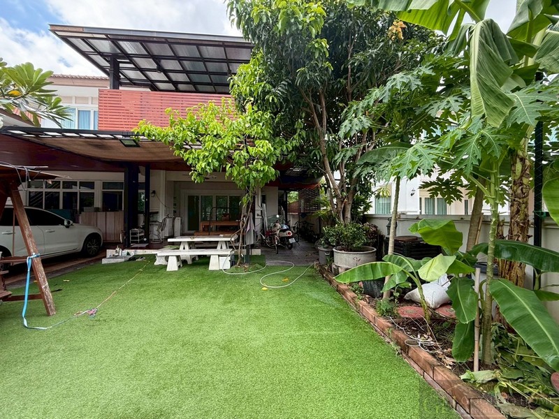 ขายบ้านเดี่ยว 2 ชั้นในโครงการ The Centro รัตนาธิเบศร์ ใกล้เซ็นทรัลเวสเกต เนื้อที่ 102.7 ตรว 3ห้องนอน 2ห้องน้ำ