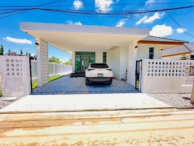 บ้านสวย วิวดี ขาย 2.39 ล้าน บ้านเดี่ยวชั้นเดียว ดอยสะเก็ด แถมชุดเฟอร์นิเจอร์ครบเซ็ต