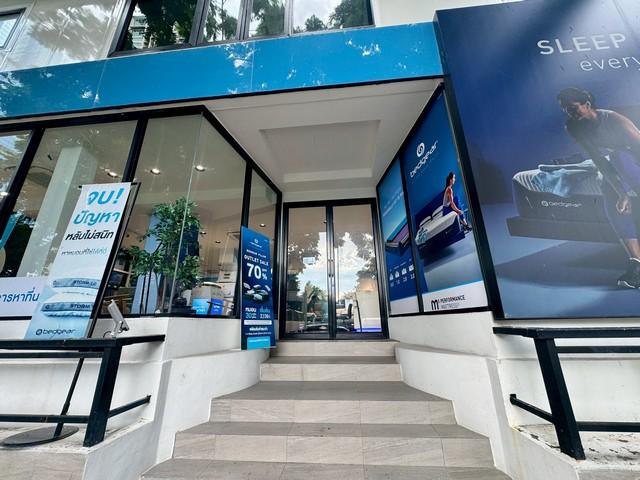 ให้เช่าพื้นที่ 150 ตรม. ติดถนนใหญ่ นราธิวาสฯ-สาทร ติดคอนโด Rhythm เหมาะทำคลีนิค ร้านอาหาร สำนักงาน โชว์รูม ใกล้ BTS ช่องนนทรี