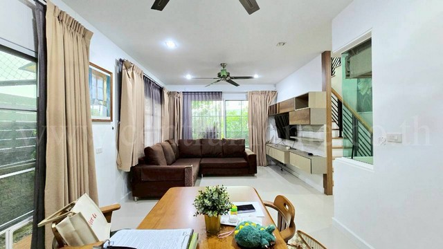 บ้านแฝด โกลเด้น นีโอ แจ้งวัฒนะ - เมืองทอง ถูกสุดในโครงการ