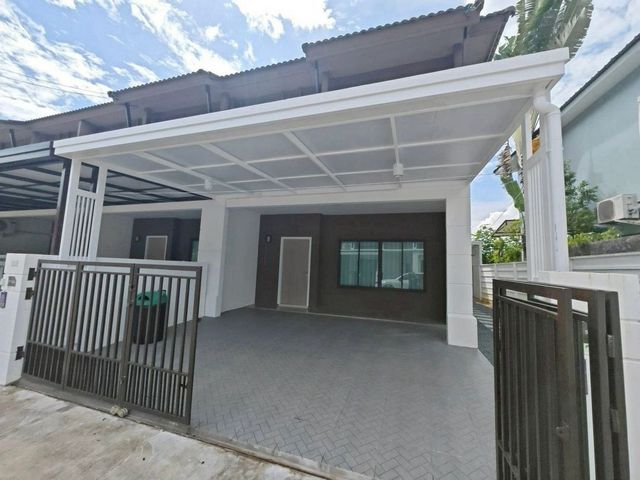 ให้เช่า 28,000 บาท/เดือน #พฤกษาวิลล์สนามบิน แม่เหียะ #ทาวน์โฮมสองชั้น หลังมุม เฟอร์นิเจอร์ครบ พร้อมเข้าอยู่