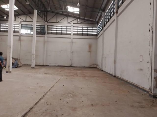 ให้เช่าโกดัง 437 ตร.ม. ผังเมืองสีแดง ย่านแจ้งวัฒนะ หลักสี่ ใกล้ MRT ศูนย์ราชการ