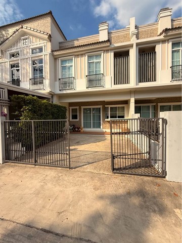 ขาย/เช่า ทาวน์โฮม 2ชั้น Indy Bangna Ramkamhaeng 2 พื้นที่ใช้สอย 133 ตร.ม ขนาดที่ดิน 27.4 ตร.ว รีโนเวทใหม่  ใกล้เมกะบางนา