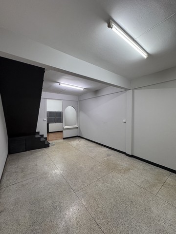 ให้เช่าทาวน์เฮ้าส์ 2 ชั้น ม.สุขสันต์ 2 รีโนเวทใหม่ ซ.เพชรเกษม 92/2