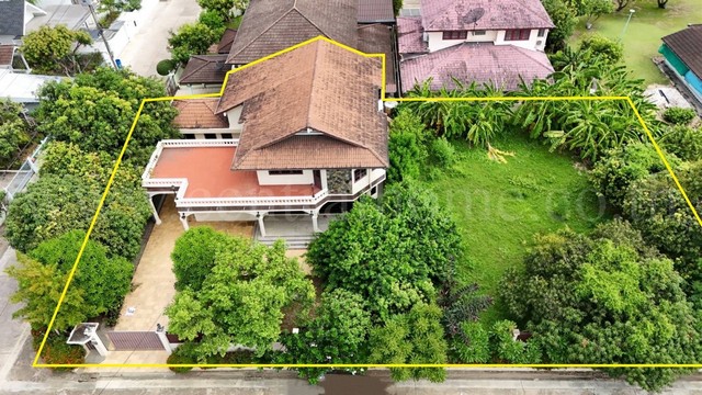 ลดราคาด่วน บ้านเดี่ยว หมู่บ้านชวนชื่น กรีน วิลล์ พุทธมณฑลสาย 2 หลังมุม 