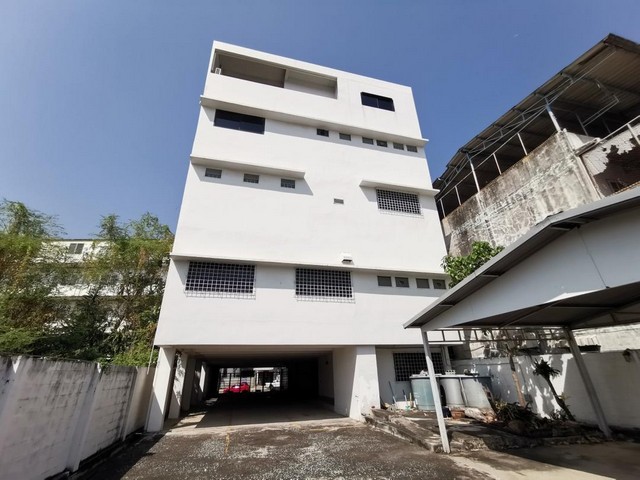 ขาย สำนักงาน ถนน เศรษฐกิจ บ้านสวน-ชลบุรี เมืองชลบุรี PTT12668