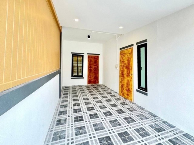 ขายทาวน์เฮ้าส์ 1 ชั้น มบ.สุขสราญ (บ้านสวน ซ.11)เมืองชลบุรี