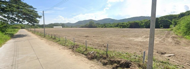 ขายที่ดินหัวหิน 10 ไร่เศษ ทำเลทอง ซอยหัวหิน 94 เหมาะลงทุนโครงการบ้านพัก/พูลวิลล่า