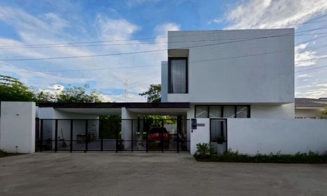 ให้เช่าบ้านหรู 55,000 บาท/เดือน สันกำแพง บ้านเดี่ยว 2 ชั้น ทำเลดี เงียบสงบ เป็นส่วนตัว รายล้อมด้วยธรรมชาติ เดินทางเข้าเมืองสะดวก รถไม่ติด