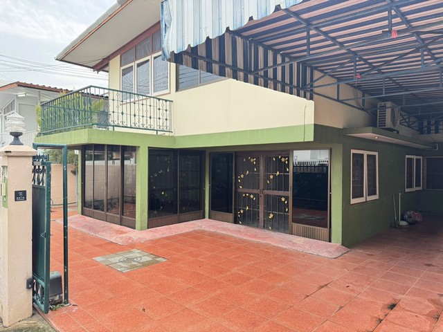 HR2863ให้เช่าบ้านเดี่ยว 2 ชั้น ซอยลาดพร้าว 64 เหมาะทำเป็นโฮมออฟฟิศ หรืออยู่อาศัย เดินทางสะดวก