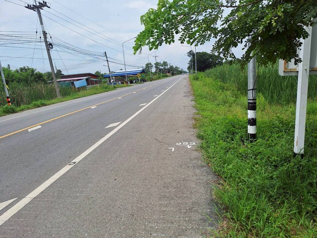 ที่ดิน 2 แปลงติดกัน คลอง 10 ราคาพิเศษ ใกล้จุดขึ้น–ลงทางด่วน