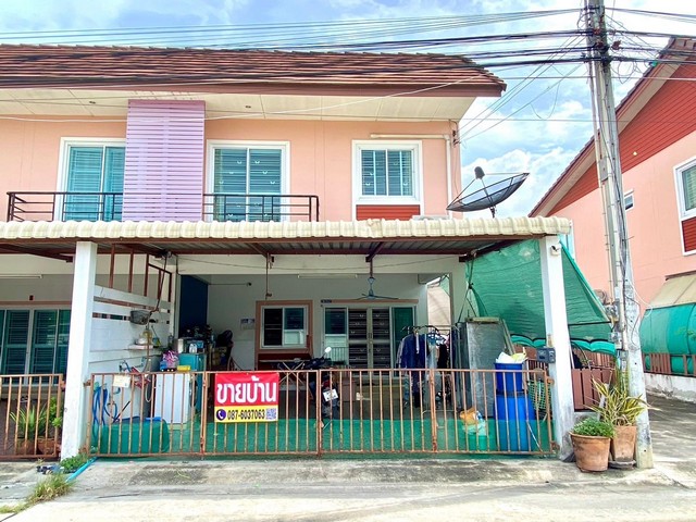 ขายบ้านทาวโฮม2ชั้น ในม.ฟ้าใสวิลล์ 1 หลังมุม  เขต หนองตำลึง ชลบุรี 