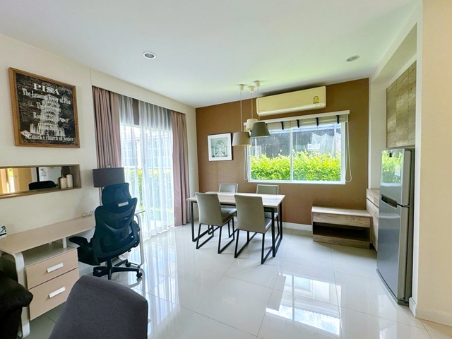 MRTมีนบุรี 2.1 กม. ร่มเกล้า6/1 พร้อมเฟอร์ฯ  58ตร.วา. 230 ตร.ม ม.เกษมบัณฑิต ร่มเกล้า 1.2 กม. 3 นอน 3 น้ำ 