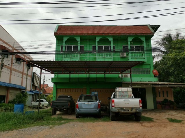 ขาย อาคารพาณิชย์ ถนน สายชัยภูมิ-บัวใหญ่ โพนทอง ชัยภูมิ  PTT68-00045