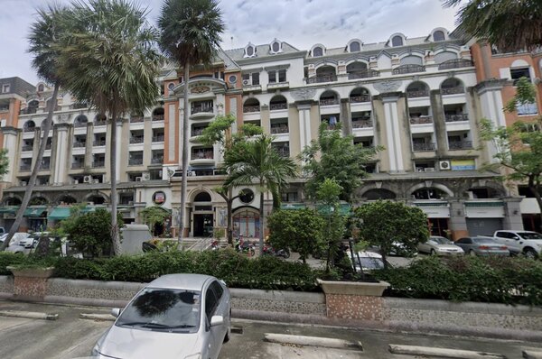  ขายคอนโดฌ็องเซลิเซ่ ไอ -ราคาดีทำเลใจกลางเมือง ชั้น 1 | ห้องสตูดิโอ 1 ห้องน้ำ | 34.77 ตร.ม. (แถมเฟอร์นิเจอร์ทั้งหมด ยกเว้นแอร์)