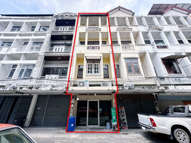 อาคารพาณิชย์ 4 ชั้น ประชาชื่น 36 แยก 3 ทำเลดี ราคาถูก