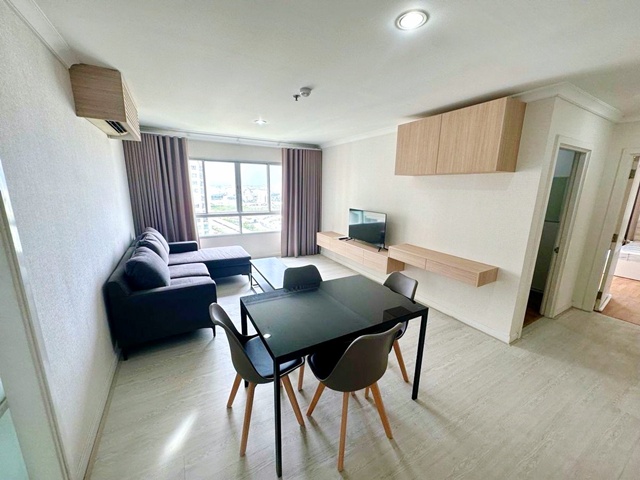 2 นอน แยกอสมท. 71ตร.ม. ให้เช่าคอนโด ลุมพินี เพลส พระราม 9  ห้องมุม ชั้นที่27 2น้ำ MRT พระราม 9 600 ม. พร้อมเฟอร์ฯ  