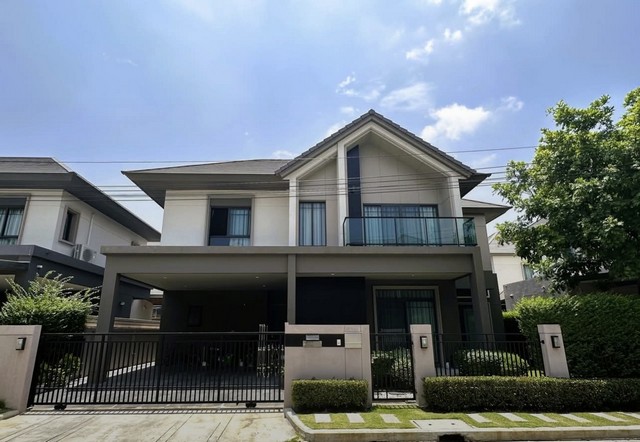 ขายบ้านเดี่ยว 2 ชั้น บางกอก บูเลอวาร์ด สาทร ปิ่นเกล้า 2 ขนาด 60 ตร.วา โซนหน้าสุด บ้านแต่งครบ พร้อมอยู่