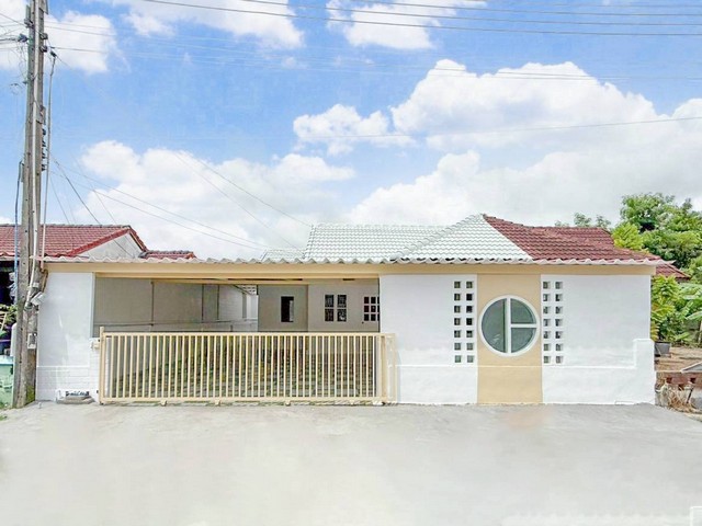 บ้านหลังใหญ่ 36 ตารางวา อำเภอเมืองระยอง ผ่อนเพียงเดือนละ 4500 บาท