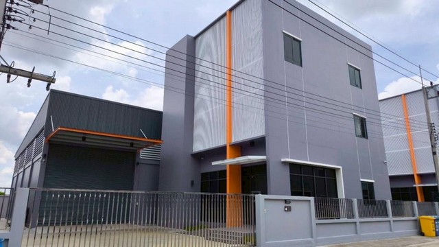 รหัสC6910 ขายโกดังพร้อมผู้เช่า MINI FACTORY พื้นที่สีม่วง ติดถนนลำลูกกา คลอง8 ใกล้มอเตอร์เวย์