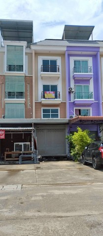 ขายอาคารพาณิชย์ 3.5 ชั้น ทำเลทองย่านพุทธบูชา 39 ใกล้แยกวัดโอภาสี พร้อมเข้าอยู่  ทำเลศักยภาพสูงที่เชื่อมต่อได้หลายเส้นทาง