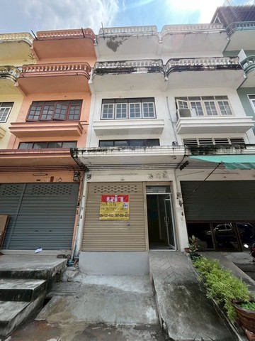 ปลุกศักยภาพธุรกิจ อาคารพาณิชย์ 3.5 ชั้น ทำเลทองย่านพระราม 2 ซอย 48 ตกแต่งใหม่ พร้อมเปลี่ยนเป็นออฟฟิศหรือสำนักงาน