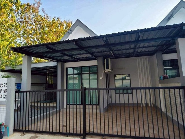 ทาวน์โฮมพูลวิลล่า สไตล์นอร์ดิก หลังมุม พร้อมเข้าอยู่ หางดง 