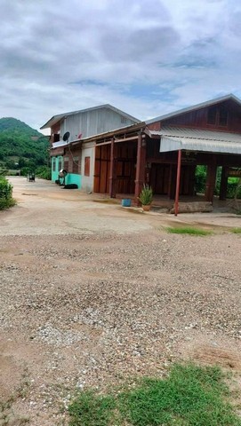 ขายด่วน! ปรับราคาลง ที่ดินพร้อมบ้าน เชียงคาน ราคาสุดคุ้ม