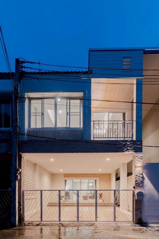 ให้เช่าบ้านแฝด ทำเลใจกลางเมือง รีโนเวทใหม่ โซนสุเทพ