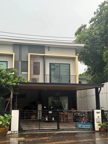 ให้เช่าทาวโฮม2ชั้น ใกล้โรงเรียนนานาชาติ Harrowเพียง  2.5 km และสนามบินดอนเมือง    หลังมุม  เดอะคอนเนค 37 หลักสี่-ดอนเมือง