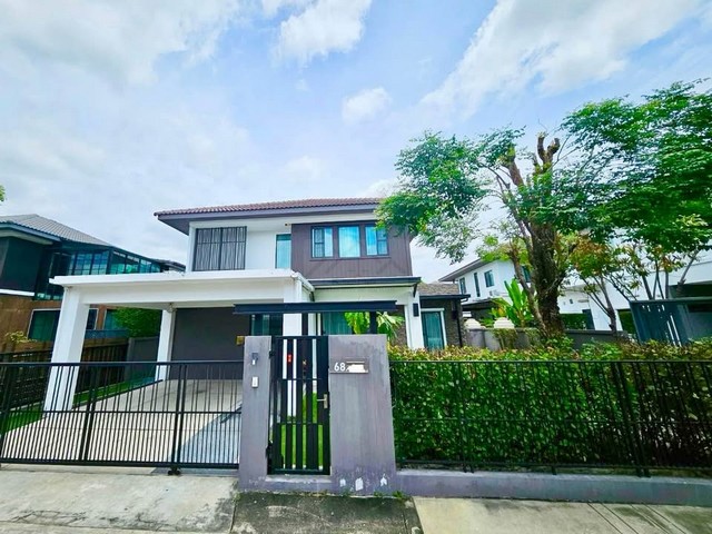 ขายบ้านเดี่ยว 2 ชั้น 70.1 ตรว. 4 ห้องนอน โครงการมัณฑนา บางนา กม.7 เฟอร์พร้อมอยู่ ใกล้เมกะบางนา **มีห้องนอนชั้นล่าง