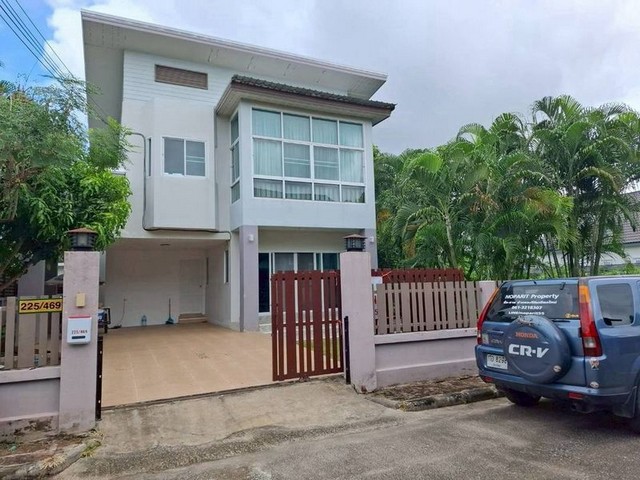 ให้เช่าบ้านเดี่ยว ทำเลดี  พื้นที่ใหญ่ ราคาดี หมู่บ้านธารดง หางดง 