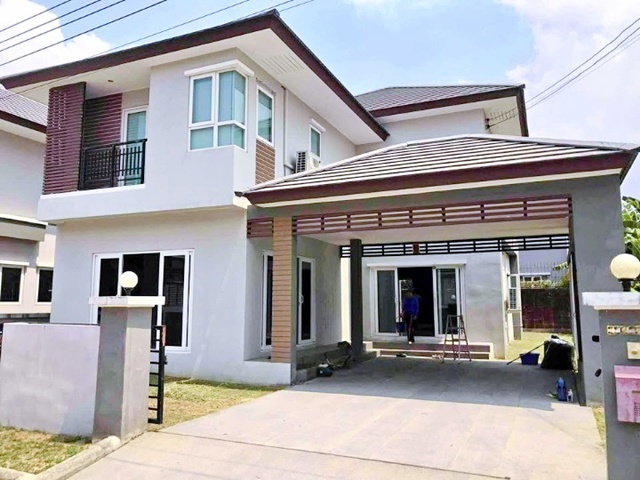 วงแหวนพระราม9 พัฒนาการ 6นอน ARL บ้านทับช้าง 1.2 กม.ให้เช่าคฤหาสน์ บ้านเดี่ยว 2 ชั้น 92 ตร.วา. 302ตร.ม.