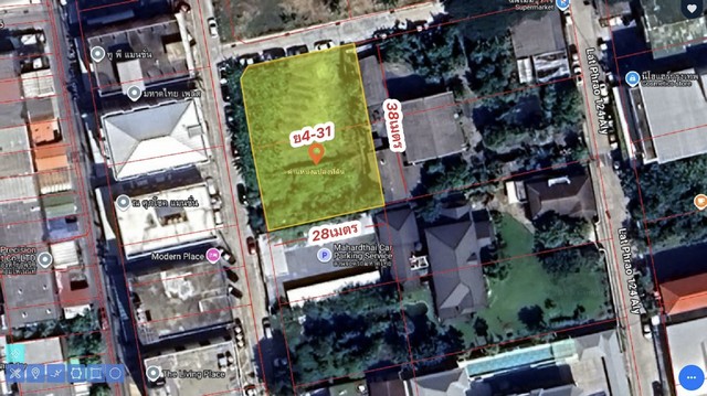 **ขายที่ดินเปล่าแปลงหัวมุม 2 แปลงใหญ่ รวม 277 ตร.ว. ลาดพร้าว 122 – สีเหลือง ย.4-31**???? **ทำเลศักยภาพสูง*** เนื้อที่ 138 ตร.ว. และ 139 ตร.ว. รวม 277 ตร.ว.* หน้ากว้าง 38 ม. ลึก 28 ม. รูปแปลงสวย* ตั้งอยู่ในซอยลาดพร้าว 122 (รามคำแหง 65) เข้า-ออกได้หลายทาง* ใกล้รถไฟฟ้าสายสีเหลือง (สถานีลาดพร้าว 101 / บางกะปิ)???? **ที่ดินประเภท ย.4-31 (สีเหลือง)*** พัฒนาได้หลากหลาย: บ้านพักอาศัย, ทาวน์โฮม, อพาร์ตเมนต์ หรือโครงการเชิงพา