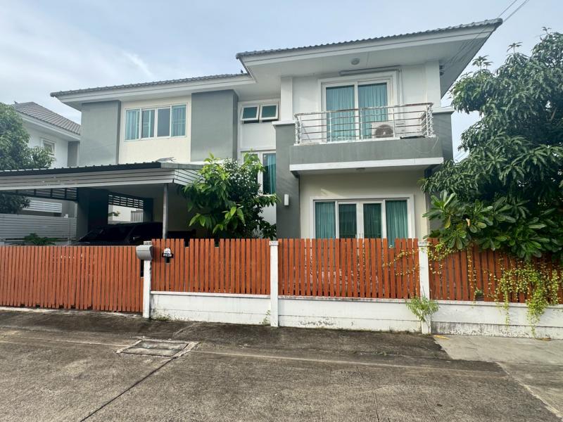 ขายบ้านเดี่ยว 2 ชั้น (หลังมุม)หมู่บ้านคุณาลัยพราว Kunalai Proud Baan Kluay-Sai Noi ทำเลดี เดินทางสะดวก บรรยากาศร่มรื่น เหมาะสำหรับอยู่อาศัย- เนื้อที่ 57.06 ตร.ว.- 4 ห้องนอน+1ห้องชั้นลอย- 3 ห้องน้ำ- 1 ห้องครัว- 2 ที่จอดรถ- ราคาขาย 5,100,000 บาทเท่านั่น- ค่าโอนคนละครึ่ง- บ้านหลังมุม เป็นส่วนตัว- ทำเลดี เข้า-ออกได้หลายทาง- ใกล้สิ่งอำนวยความสะดวกมากมายhttps://maps.app.goo.gl/LnqPkTwxbkzphFaJ6-สนใจติดต่อสอบถาม / นัดชมบ้านTel/Line No. : 099-046