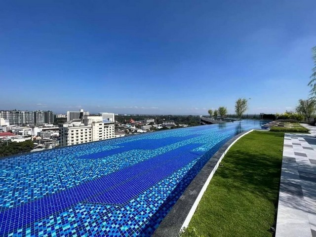 คอนโดสุดหรู วิวดอยสุเทพ ห้องมุม โซนช้างคลาน           